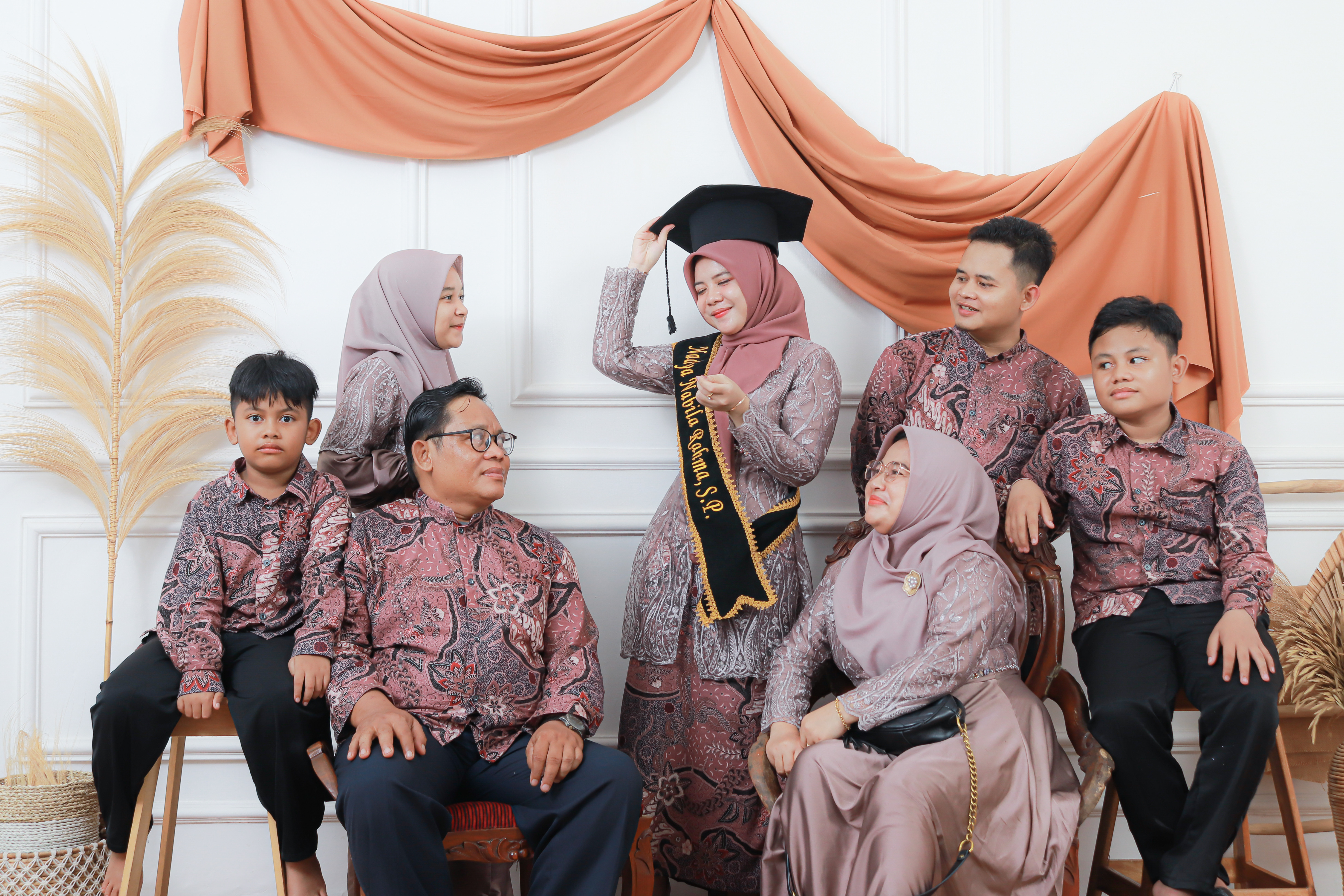 WISUDA - KELUARGA 2